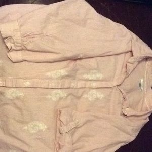 Ladies button down blouse, 3/4 roll up sleeves
